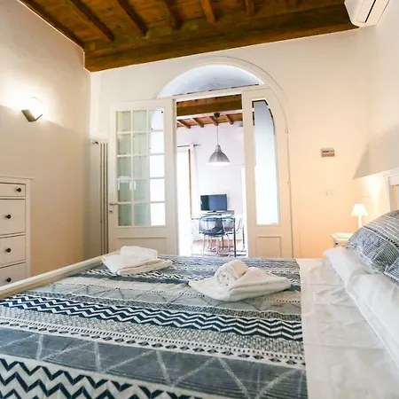 Florence San Marco Apartment-3